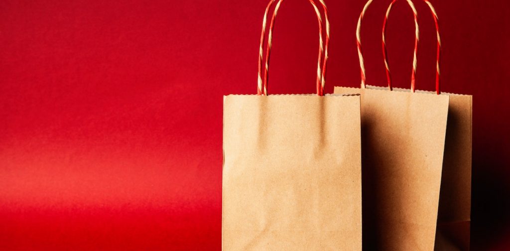 Why You Need a Shopper Bag This Year